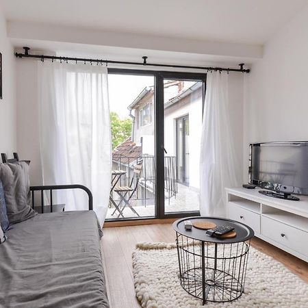 • Minimalism & Charisma • In Sofia'S Top Centre • Apartment Bagian luar foto