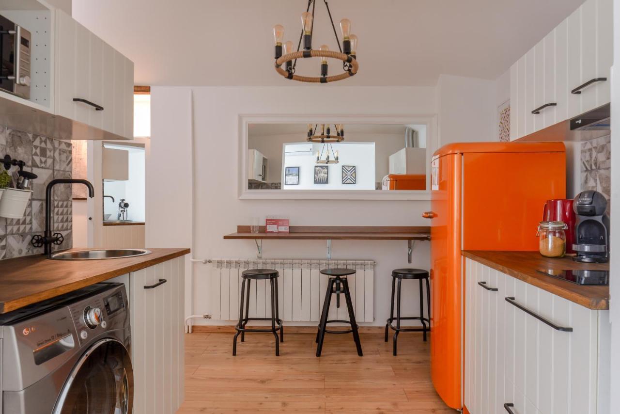 • Minimalism & Charisma • In Sofia'S Top Centre • Apartment Bagian luar foto